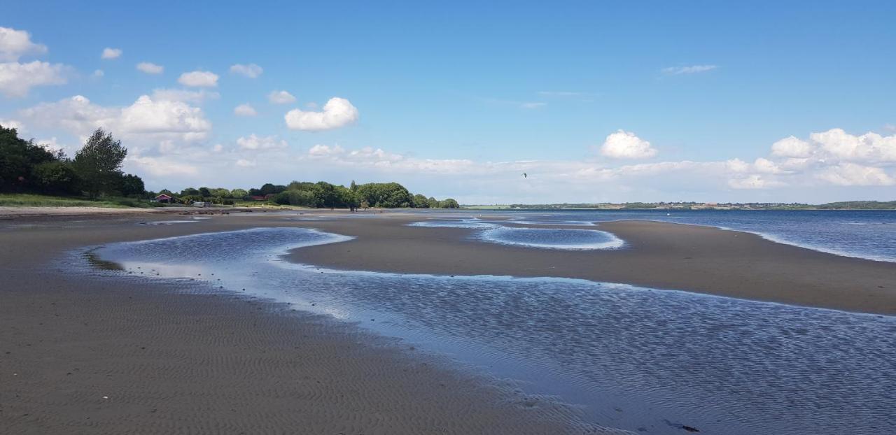 Gemuetliche Ferienunterkunft Direkt Am Meer Holnis Exteriér fotografie